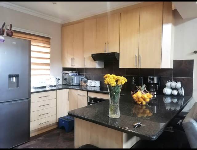 2 BEDROOM TOWNHOUSE SOLD IN BERGSIG